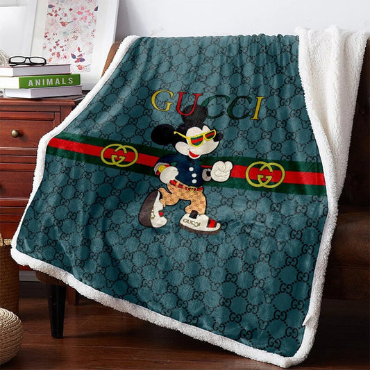 Gucci blanket